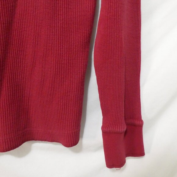AEROPOSTALE | medium | Red Thermal Shirt | Bold Aero NY ATH DIV Front - Picture 12 of 16